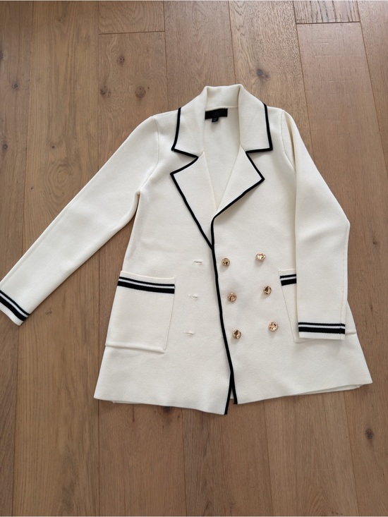 Zara Jackets & Blazers - Zara Cream Double-Breasted Blazer with Black Trim